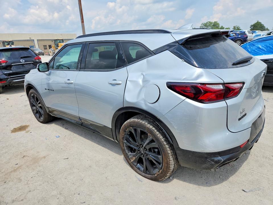 Photo 2 from auction – 2022 CHEVROLET BLAZER with VIN 3GNKBERS0NS176350