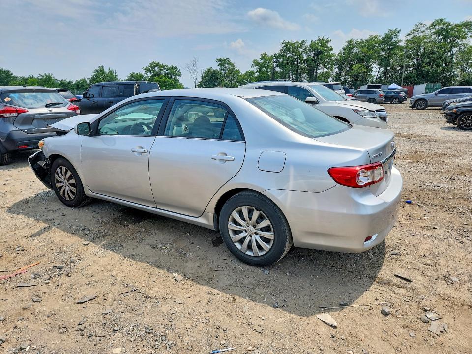 Photo 2 from auction – 2013 TOYOTA COROLLA with VIN 2T1BU4EE5DC022497