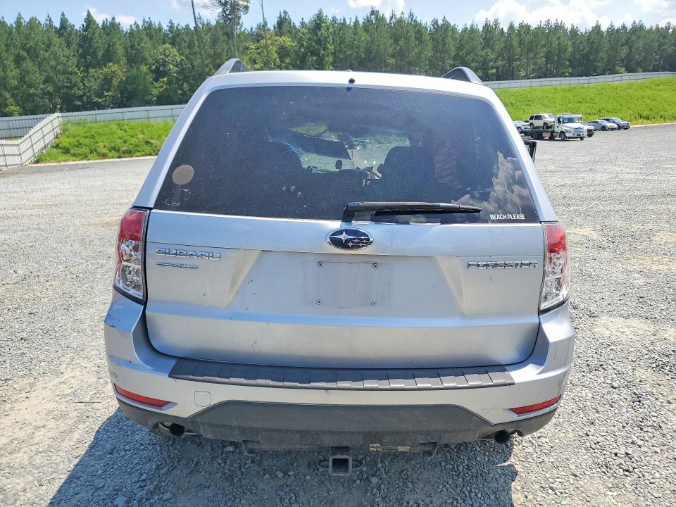 Photo 6 from auction – 2013 SUBARU FORESTER with VIN JF2SHADC0DH443818