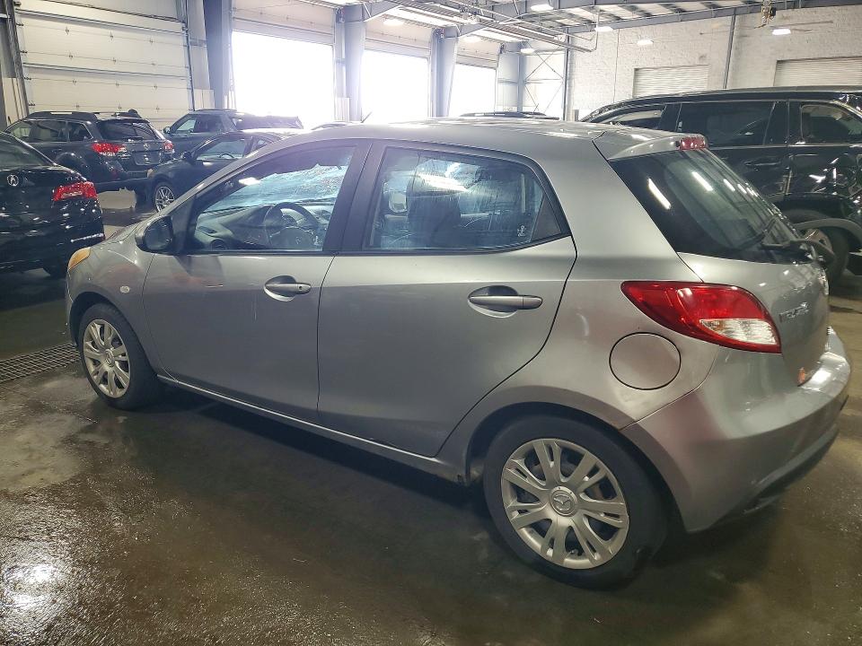 Photo 2 from auction – 2014 MAZDA MAZDA2 with VIN JM1DE1KY1E0184609