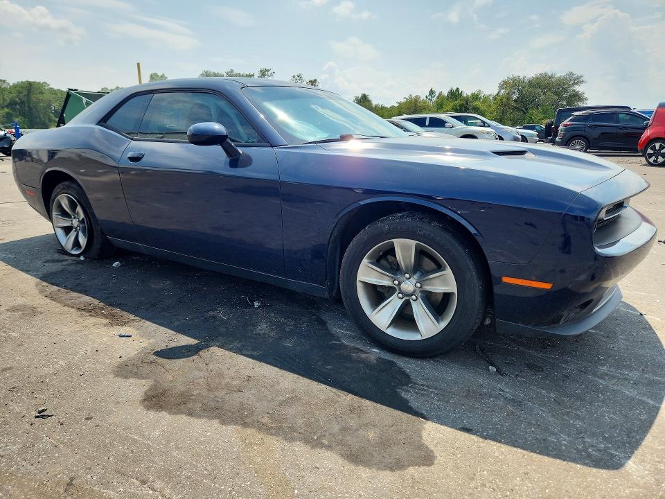 Photo 4 from auction – 2015 DODGE CHALLENGER with VIN 2C3CDZAG5FH701059