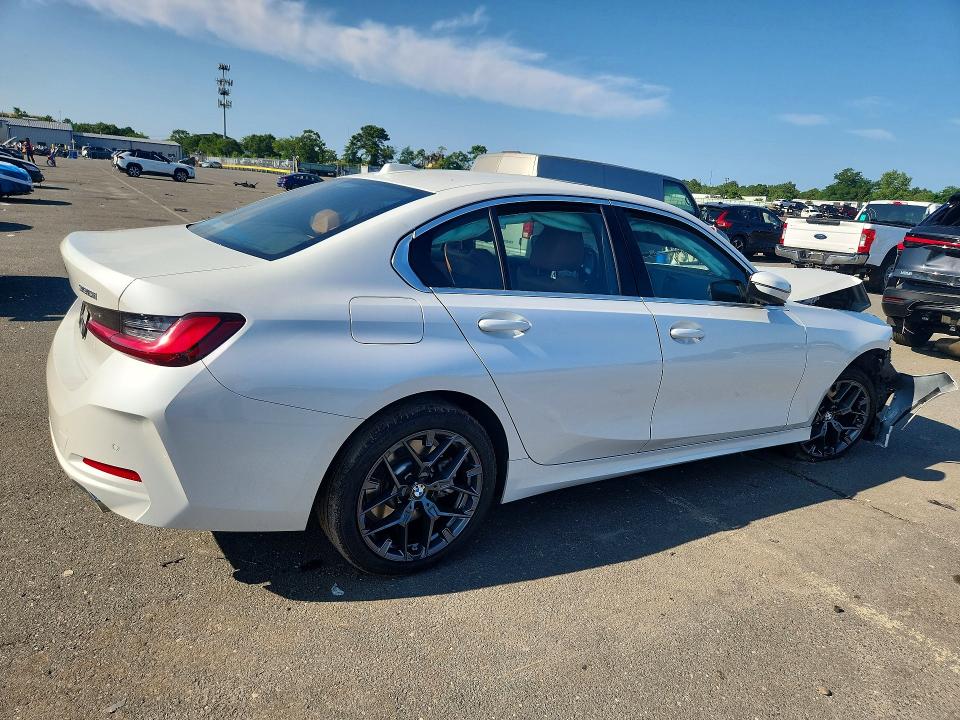 Photo 3 from auction – 2025 BMW 330XI with VIN 3MW89CW09S8F17241