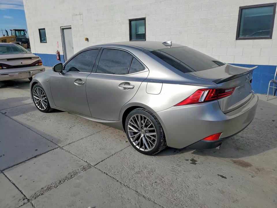 Photo 2 from auction – 2014 LEXUS IS with VIN JTHBF1D27E5011160