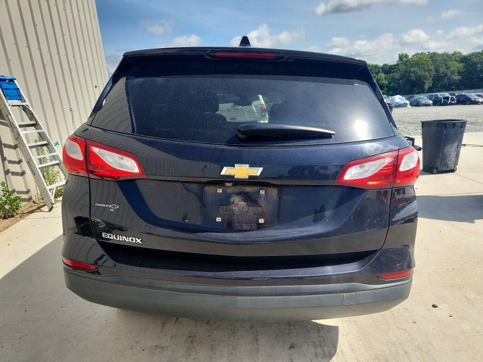 Photo 6 from auction – 2020 CHEVROLET EQUINOX with VIN 2GNAXHEV0L6123271