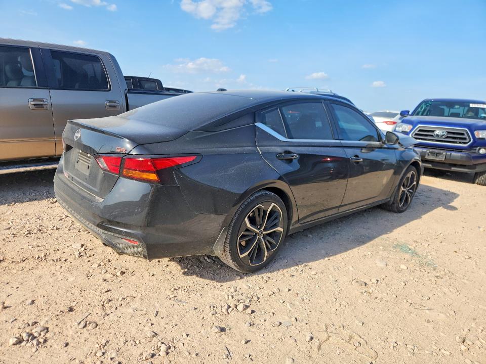 Photo 3 from auction – 2025 NISSAN ALTIMA with VIN 1N4BL4CV1SN413135