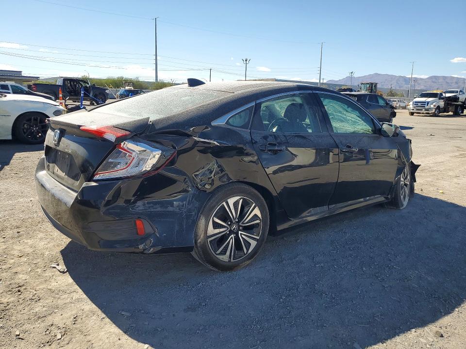 Photo 3 from auction – 2017 HONDA CIVIC with VIN 19XFC1F33HE209115