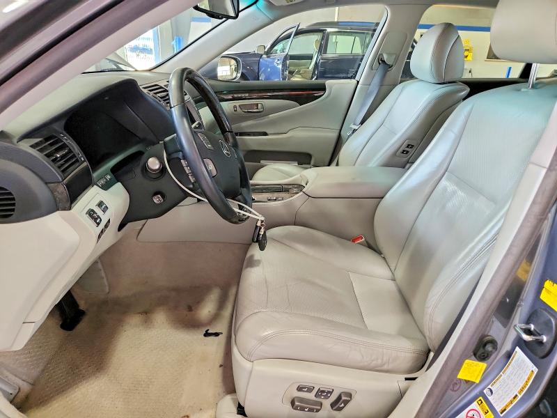 Photo 7 from auction – 2012 LEXUS LS with VIN JTHCL5EF6C5012691