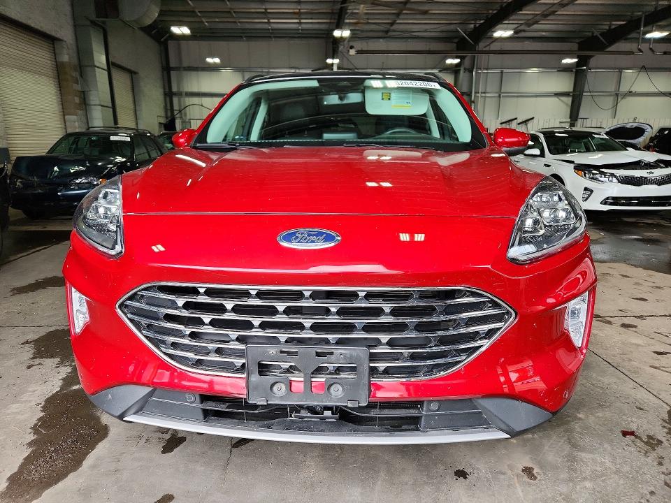 Photo 5 from auction – 2022 FORD ESCAPE with VIN 1FMCU9J92NUA88516