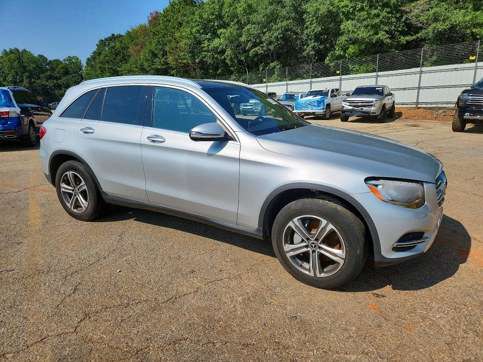 Photo 4 from auction – 2017 MERCEDES-BENZ GLC with VIN WDC0G4JB0HV008563