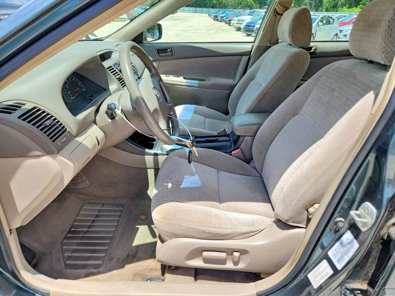 Photo 7 from auction – 2002 TOYOTA CAMRY with VIN 4T1BE32K02U567469