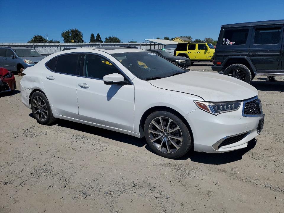 Photo 4 from auction – 2020 ACURA TLX with VIN 19UUB2F30LA005370