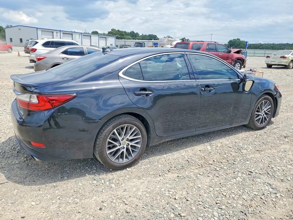 Zdjęcie 3 z aukcji – 2016 LEXUS ES z VIN 58ABK1GGXGU030030