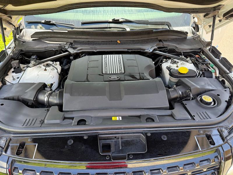 Photo 7 from auction – 2015 LAND ROVER RANGE ROVER with VIN SALGS2TFXFA200867