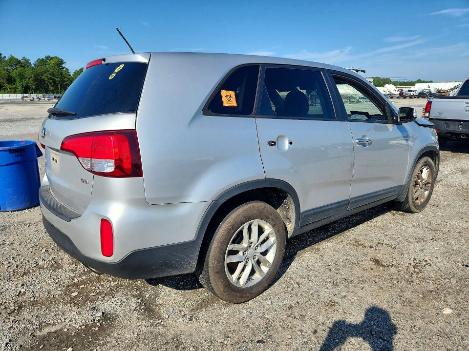 صورة رقم 3 من المزاد - 2014 KIA SORENTO مع VIN 5XYKT3A62EG520268