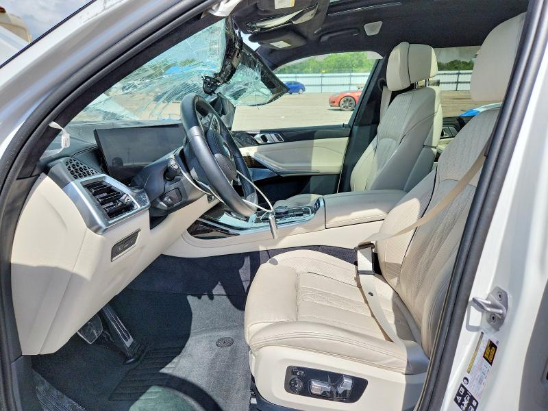 Photo 7 from auction – 2025 BMW X7 with VIN 5UX23EM07S9W54448