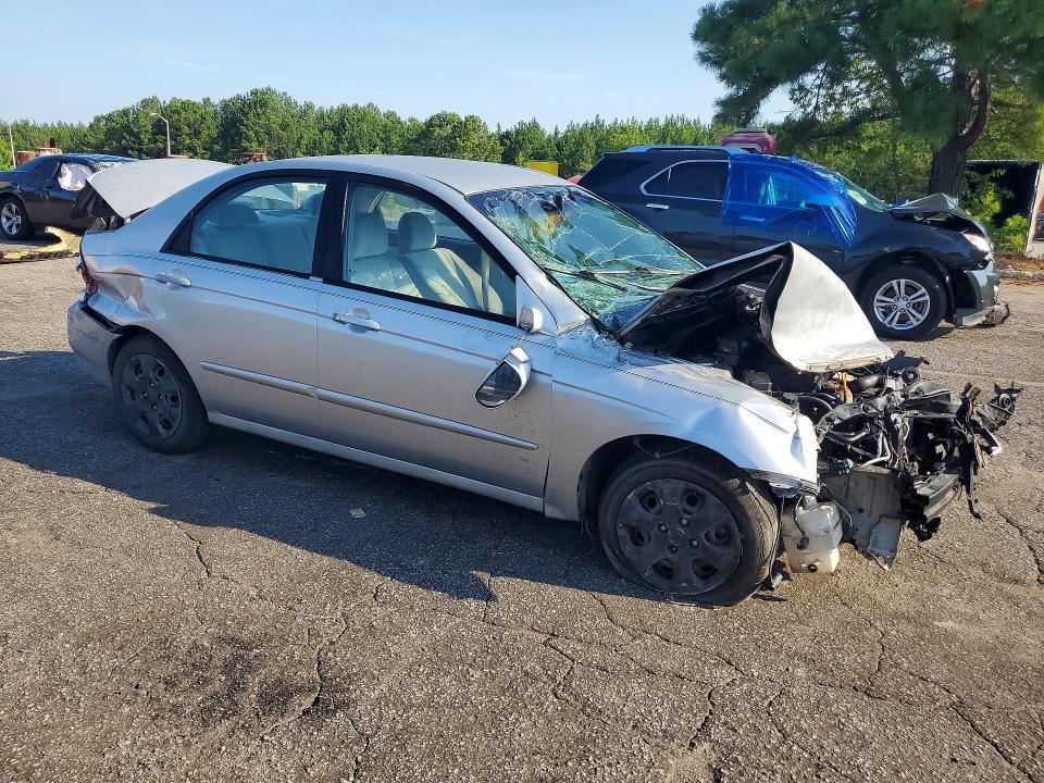 Photo 4 from auction – 2006 KIA SPECTRA with VIN KNAFE121465211802