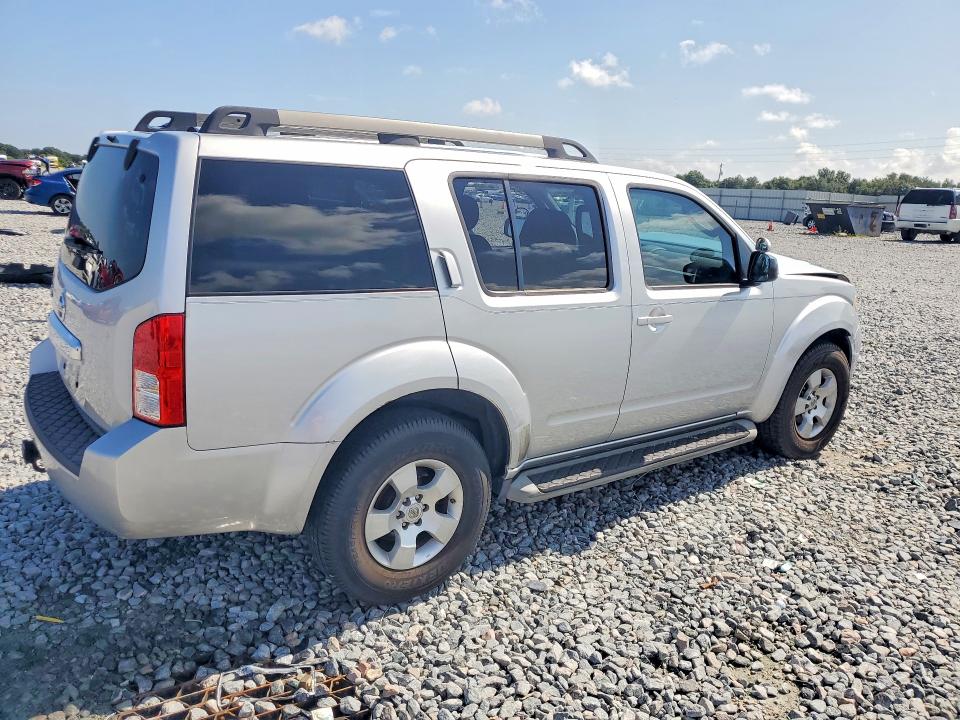 Photo 3 from auction – 2008 NISSAN PATHFINDER with VIN 5N1AR18U38C667125
