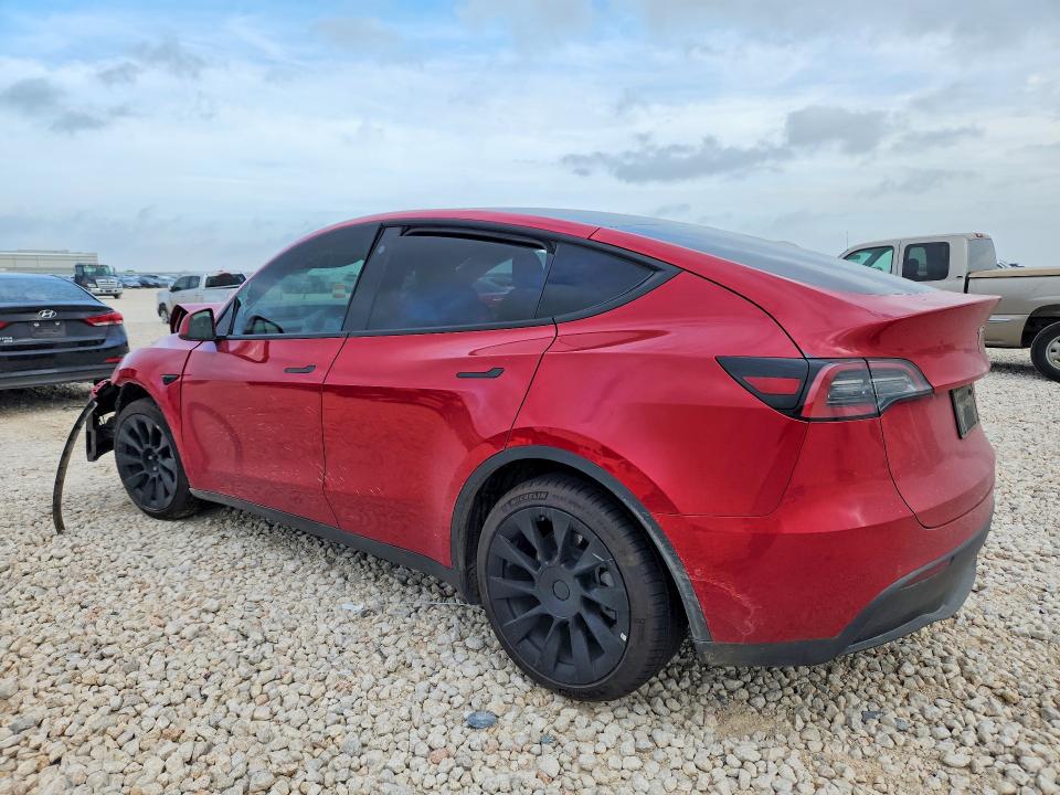 Photo 2 from auction – 2022 TESLA MODEL Y with VIN 7SAYGDEE2NF361350