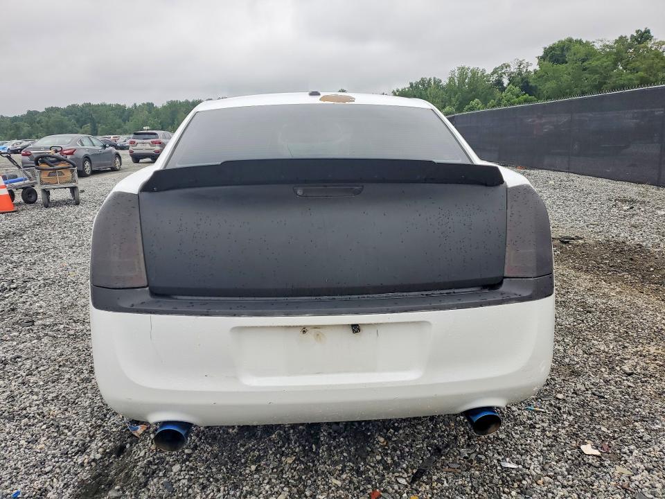 Photo 6 from auction – 2013 CHRYSLER 300C with VIN 2C3CCAET7DH650222