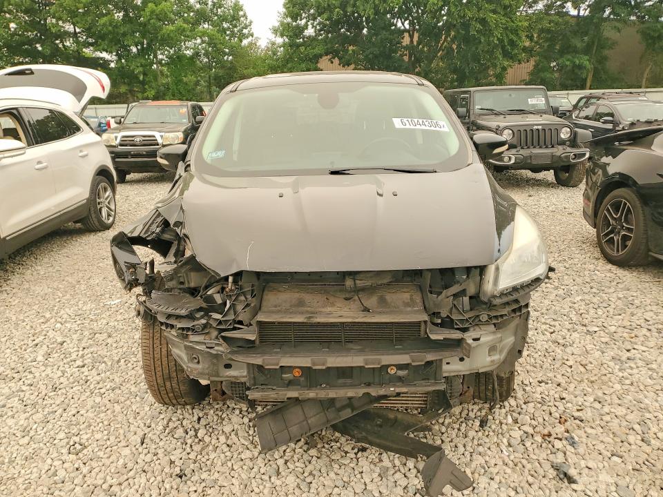 Photo 5 from auction – 2013 FORD ESCAPE with VIN 1FMCU9H92DUC47619
