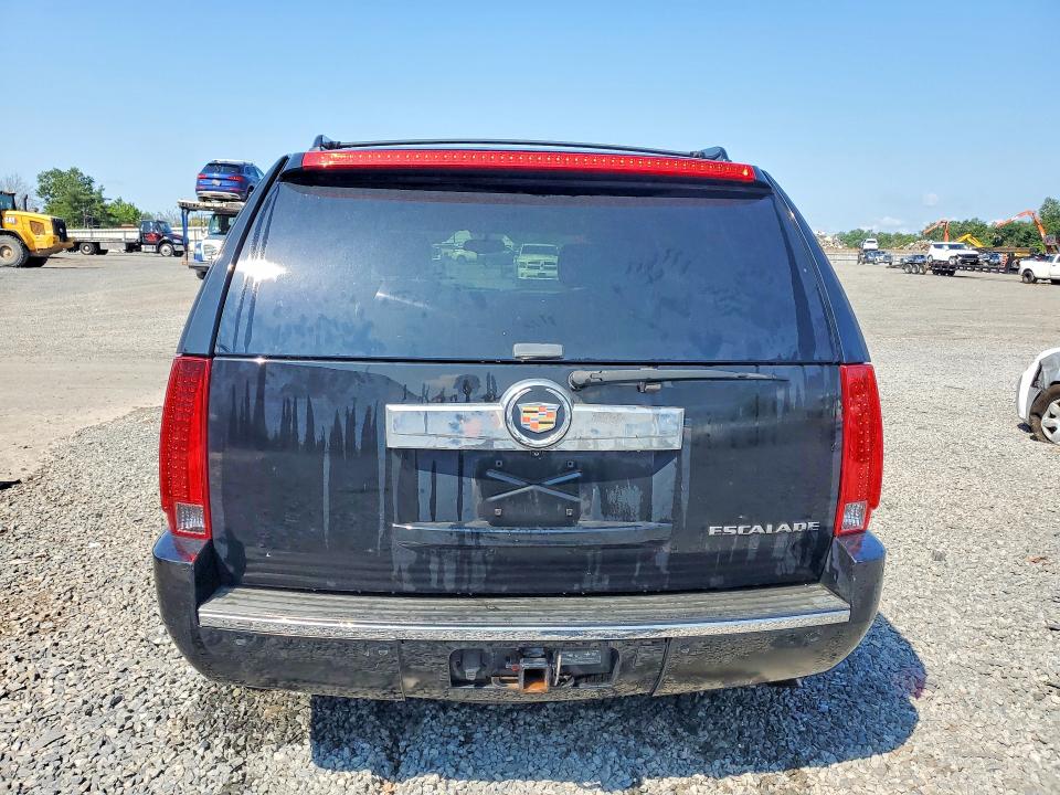 Photo 6 from auction – 2013 CADILLAC ESCALADE with VIN 1GYS4BEFXDR314921
