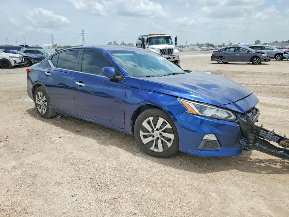 Photo 4 from auction – 2020 NISSAN ALTIMA with VIN 1N4BL4BV0LC221543