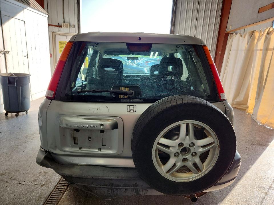 Photo 6 from auction – 2001 HONDA CR-V with VIN JHLRD18621S023279