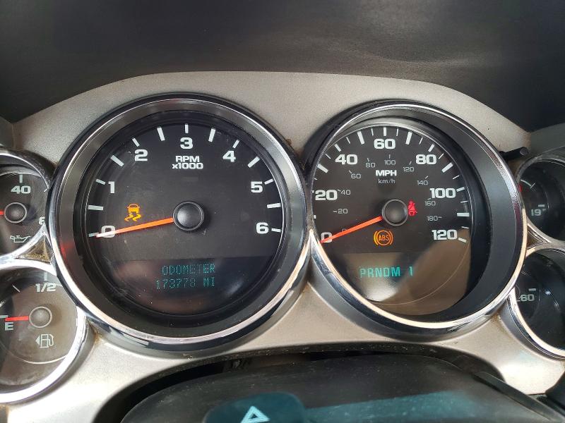 Photo 9 from auction – 2014 CHEVROLET SILVERADO with VIN 1GC3KZCG5EF142353