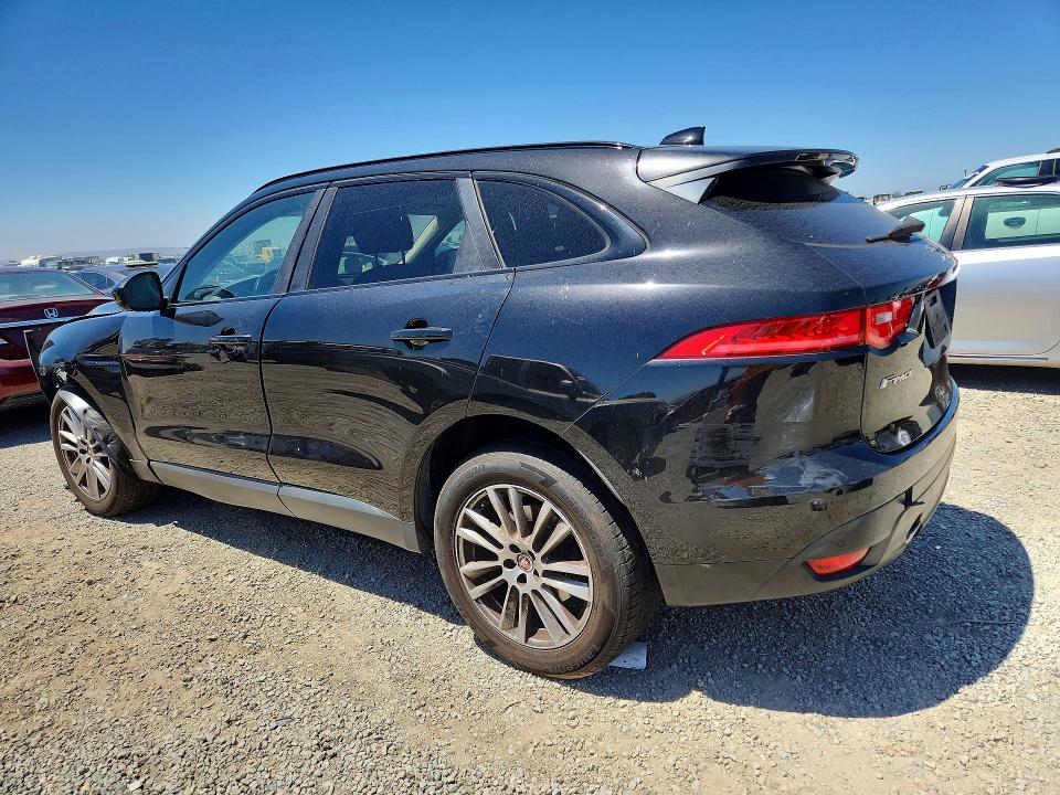 Photo 2 from auction – 2018 JAGUAR F-PACE with VIN SADCK2FX5JA295488
