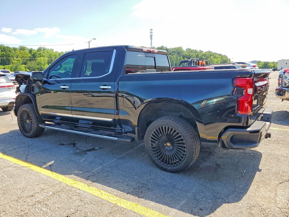 Photo 2 from auction – 2022 CHEVROLET SILVERADO with VIN 1GCUDJED3NZ539366