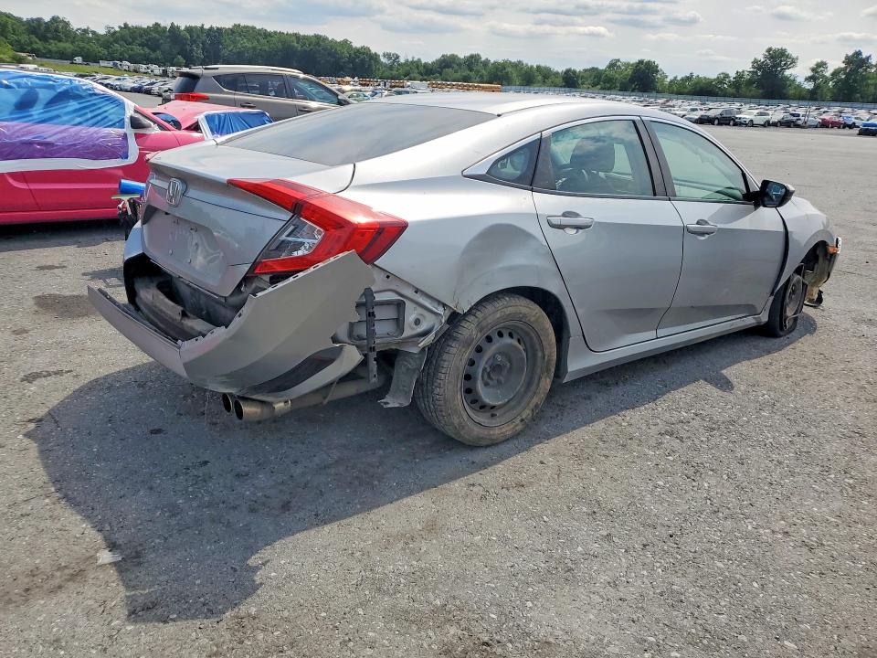Photo 3 from auction – 2017 HONDA CIVIC with VIN 19XFC2F54HE232264