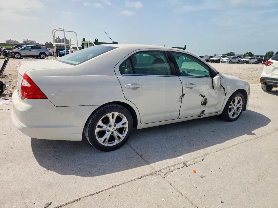 Photo 3 from auction – 2012 FORD FUSION with VIN 3FAHP0HA4CR380546