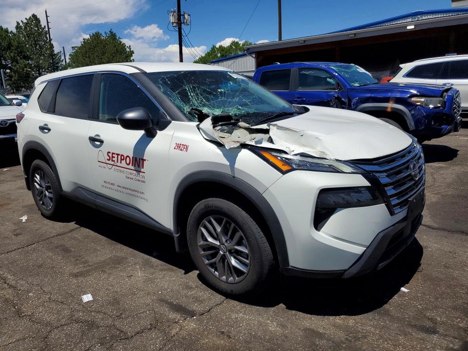 Photo 4 from auction – 2026 NISSAN ROGUE with VIN 5N1BT3AB3TC674756