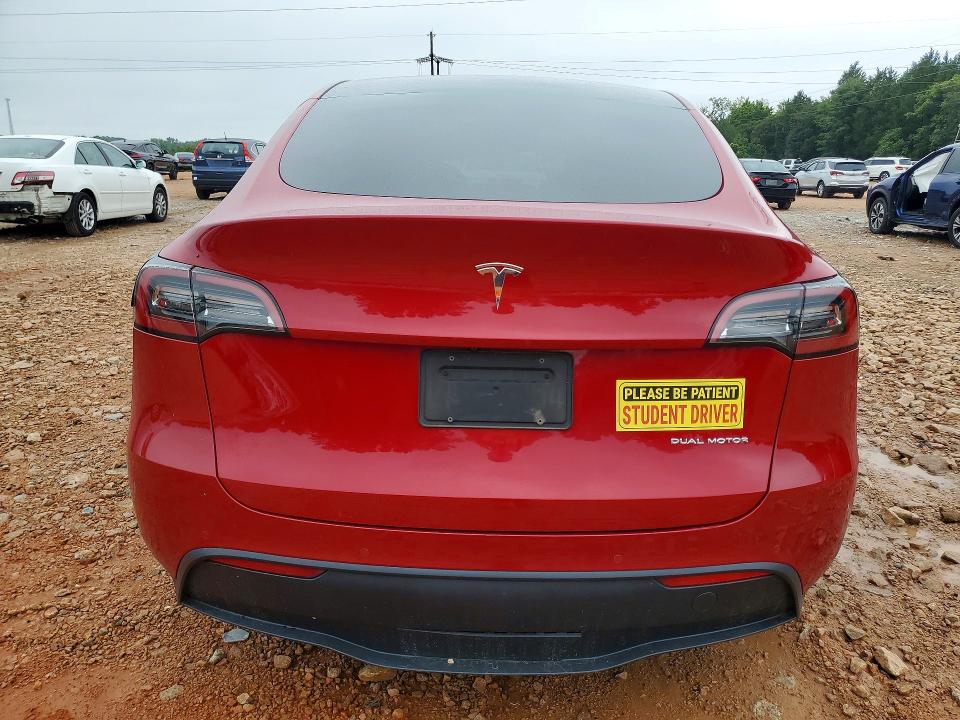 Photo 6 from auction – 2021 TESLA MODEL Y with VIN 5YJYGDEE3MF253685
