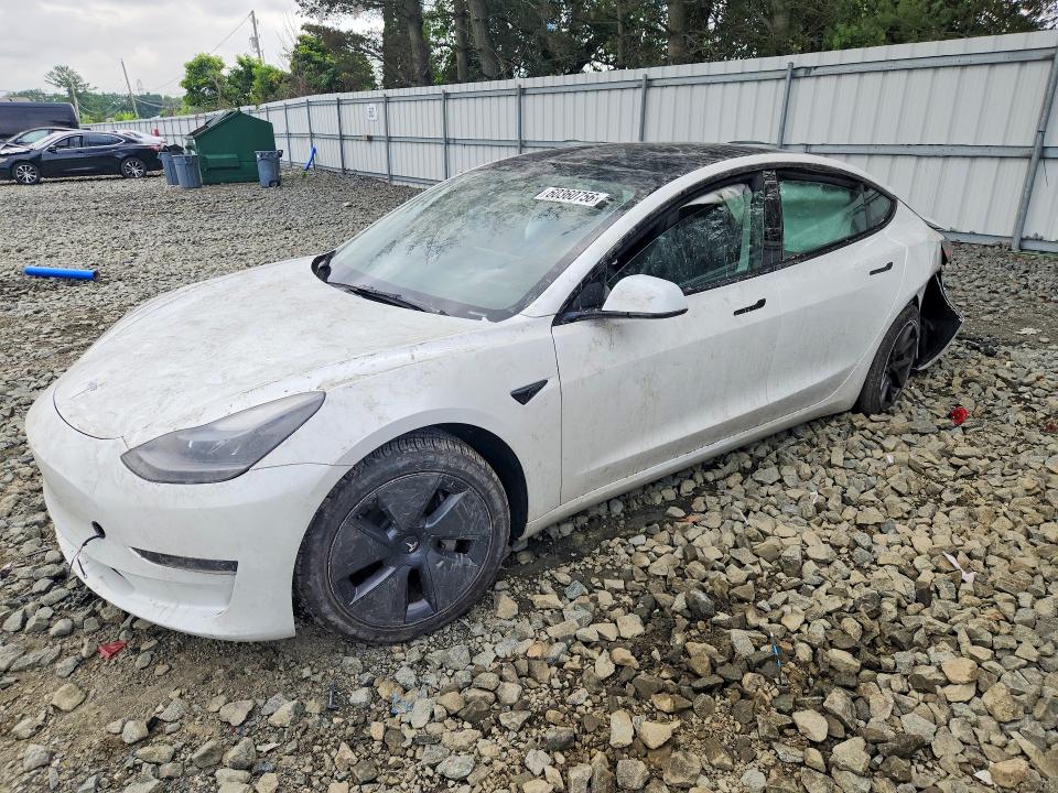 TESLA MODEL 3 2023 with VIN 5YJ3E1EA0PF553880 - Photo from auction