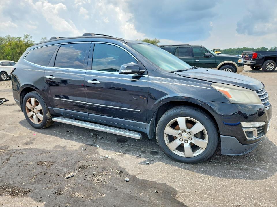Photo 4 from auction – 2014 CHEVROLET TRAVERSE with VIN 1GNKRJKD6EJ262683