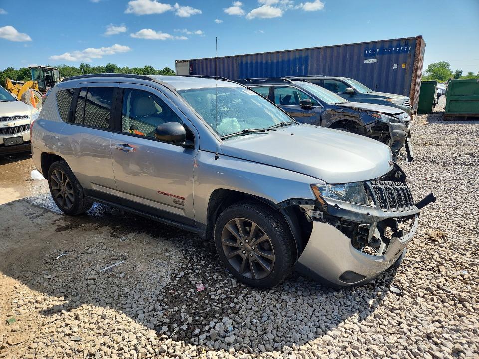 Photo 4 from auction – 2016 JEEP COMPASS with VIN 1C4NJDBB1GD733881