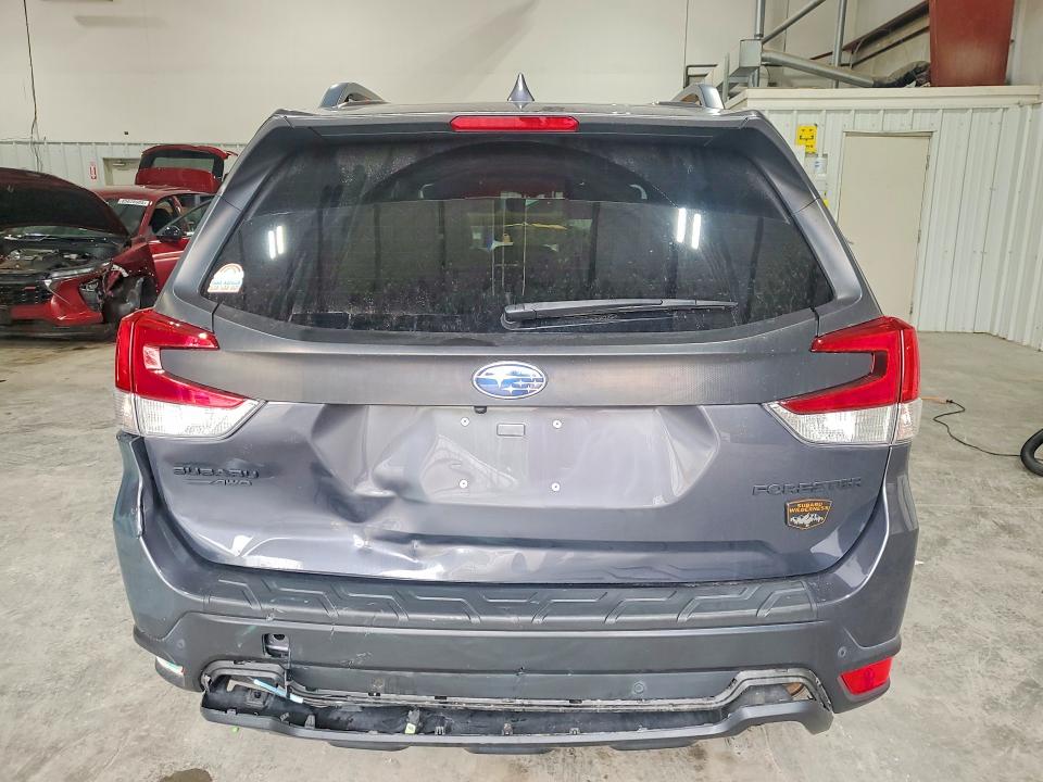 Photo 6 from auction – 2022 SUBARU FORESTER with VIN JF2SKAMC2NH476886