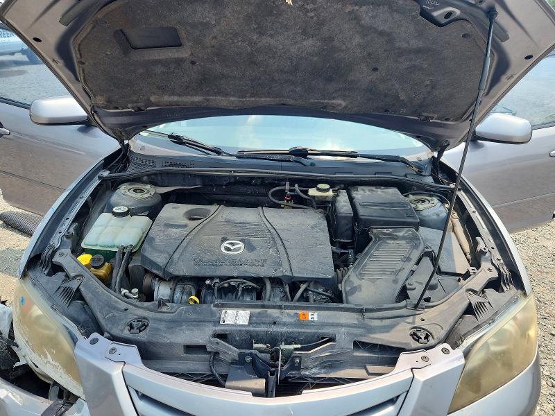 Foto 11 de la subasta – 2004 MAZDA 3 con VIN JM1BK323541216258