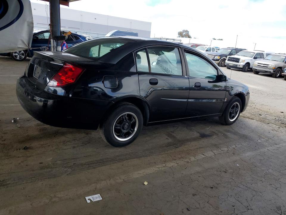 Foto 3 de la subasta – 2003 SATURN ION con VIN 1G8AG52F03Z172246