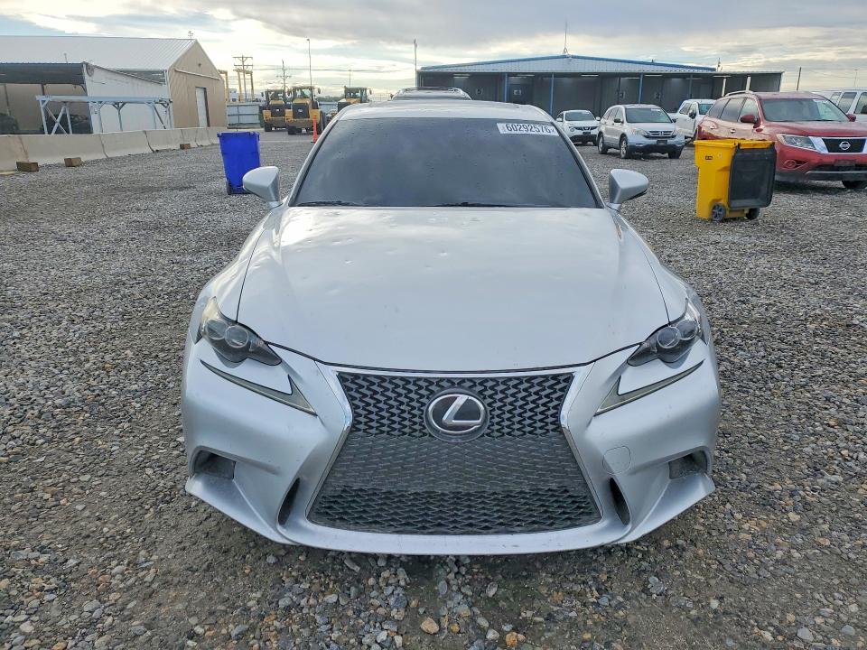 Photo 5 from auction – 2015 LEXUS IS with VIN JTHBE1D22F5017386