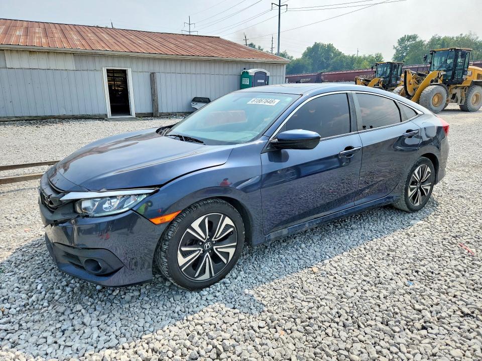 HONDA CIVIC 2018 with VIN JHMFC1F74JX028256 - Photo from auction