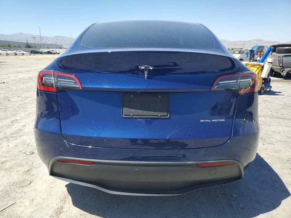 Фото 6 с аукциона – 2022 TESLA MODEL Y с VIN 7SAYGDEE9NF559505
