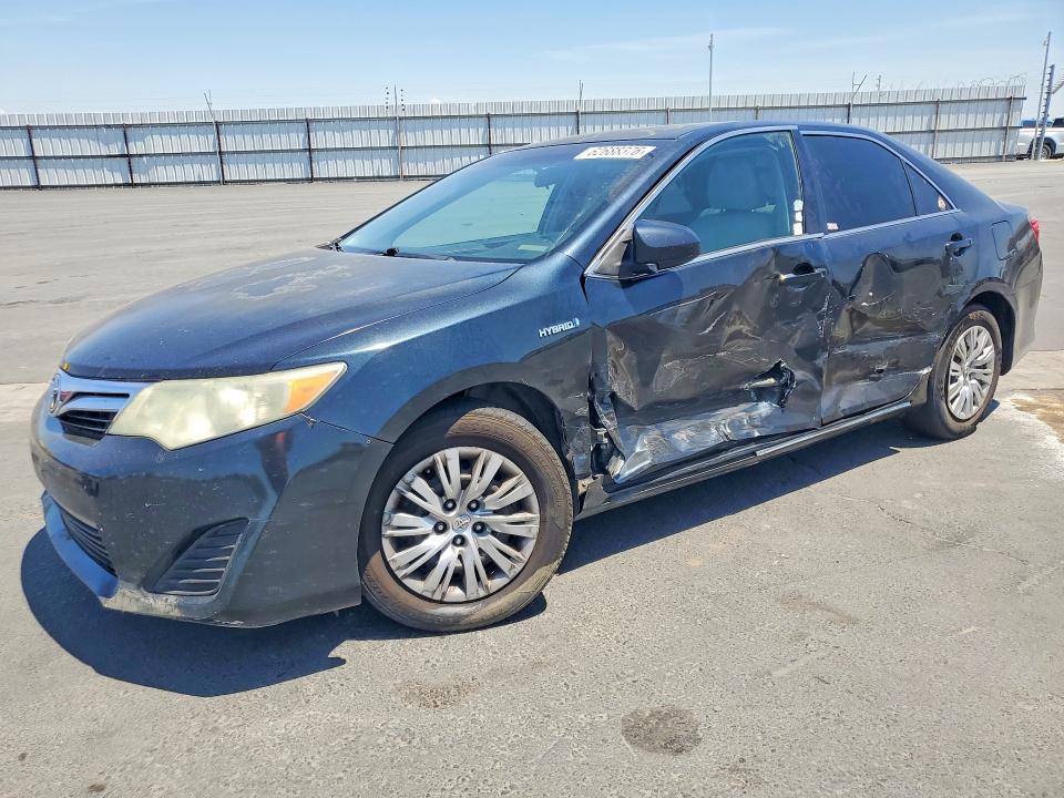 TOYOTA CAMRY HYBRID 2014 с VIN 4T1BD1FK1EU097961 - Снимка от търг