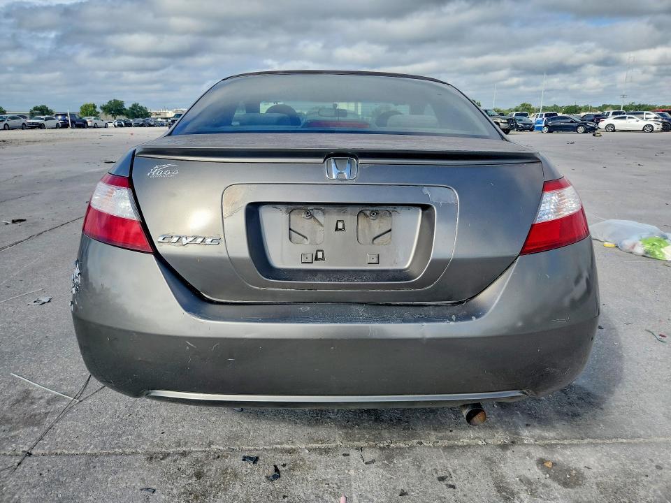 Photo 6 from auction – 2008 HONDA CIVIC with VIN 2HGFG12898H557786