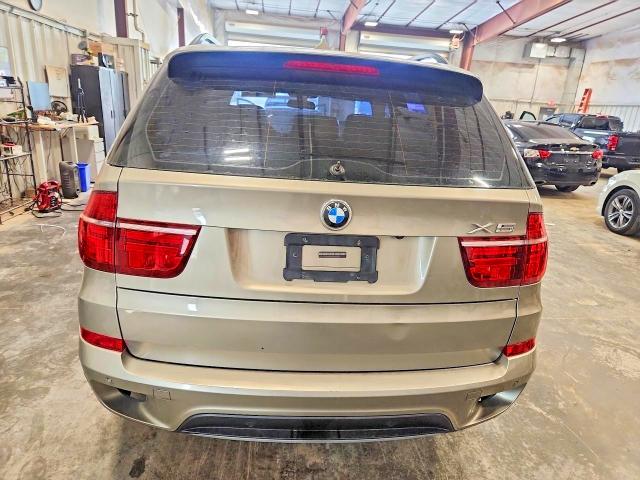 Foto 6 de la subasta – 2011 BMW X5 con VIN 5UXZW0C54BL658806