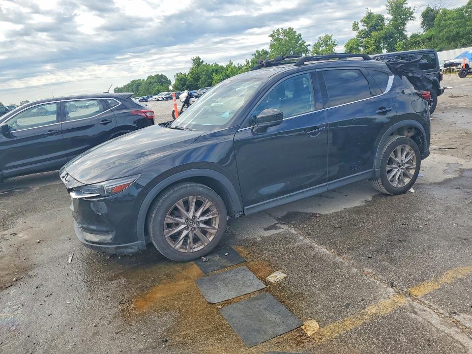 MAZDA CX-5 2019 with VIN JM3KFADM0K1632009 - Photo from auction