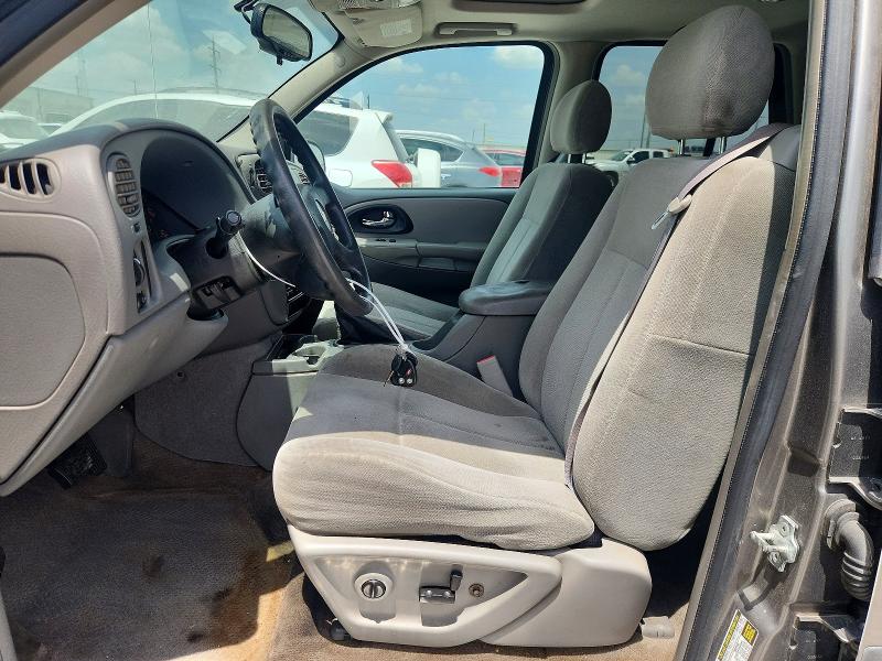 Photo 7 from auction – 2005 CHEVROLET TRAILBLAZER with VIN 1GNDS13S452376542
