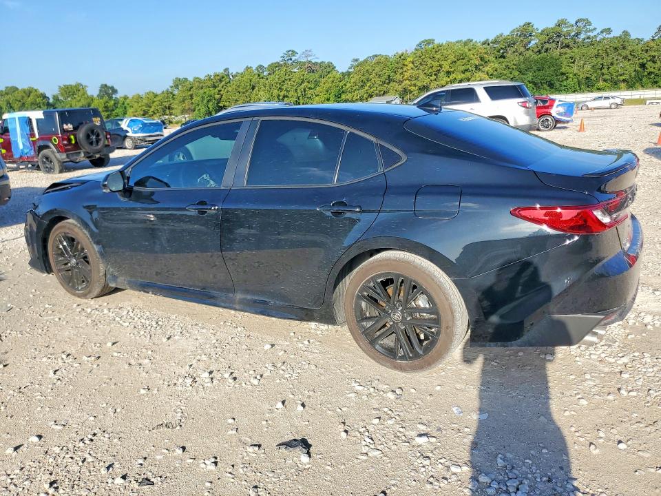 Photo 2 from auction – 2026 TOYOTA CAMRY with VIN 4T1DAACK4TU741472