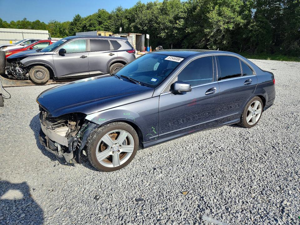 Photo 1 from auction – 2014 MERCEDES-BENZ C with VIN WDDGF4HB1EA960414